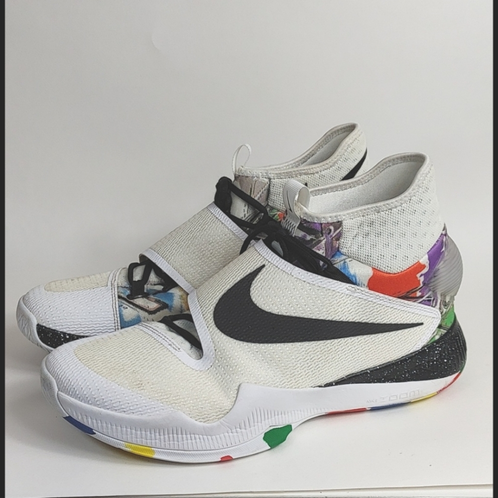 Nike Zoom Hyperrev 2016 820219-100 US size 12
